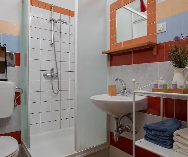 Apartman Front *