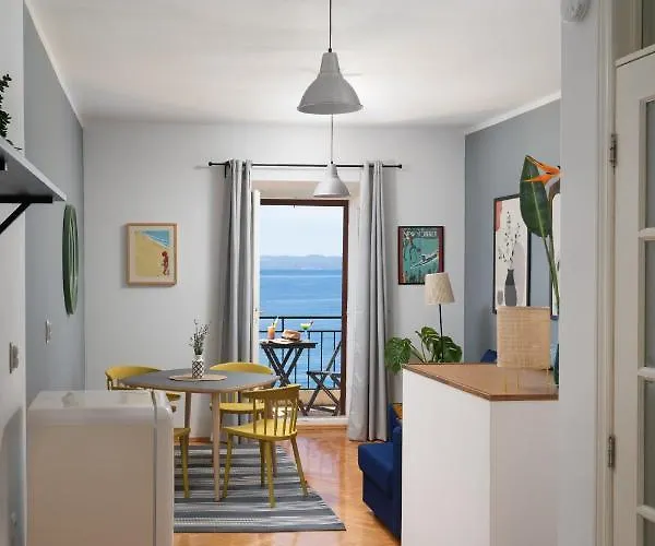 Front Apartman